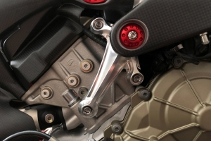 Motocorse engine support right bracket Panigale and Streetfighter V4