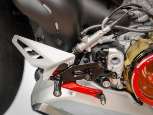 Ducabike foot pegs kit Ducati Streetfighter V4