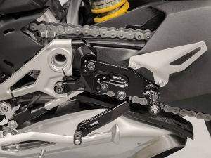 Ducabike footpegs kit Ducati Panigale V4