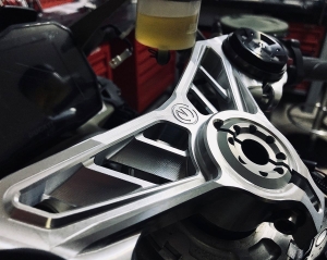 Motocorse steering top triple yoke Panigale V4