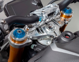 Motocorse upper and lower steering riser Ducati Streetfighter V4