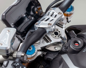 Motocorse steering top triple yoke Ducati Streetfighter V4